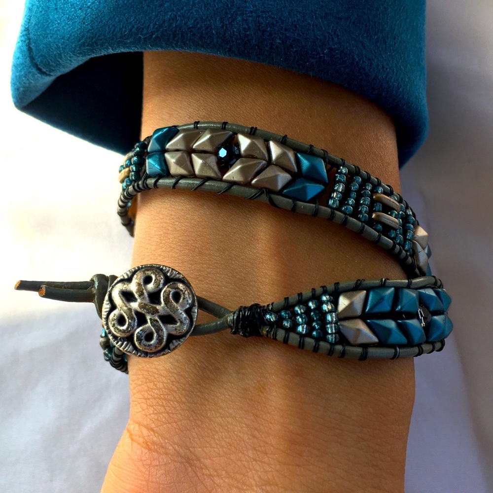 NWT one-of-a-kind double wrap Celtic bracelet